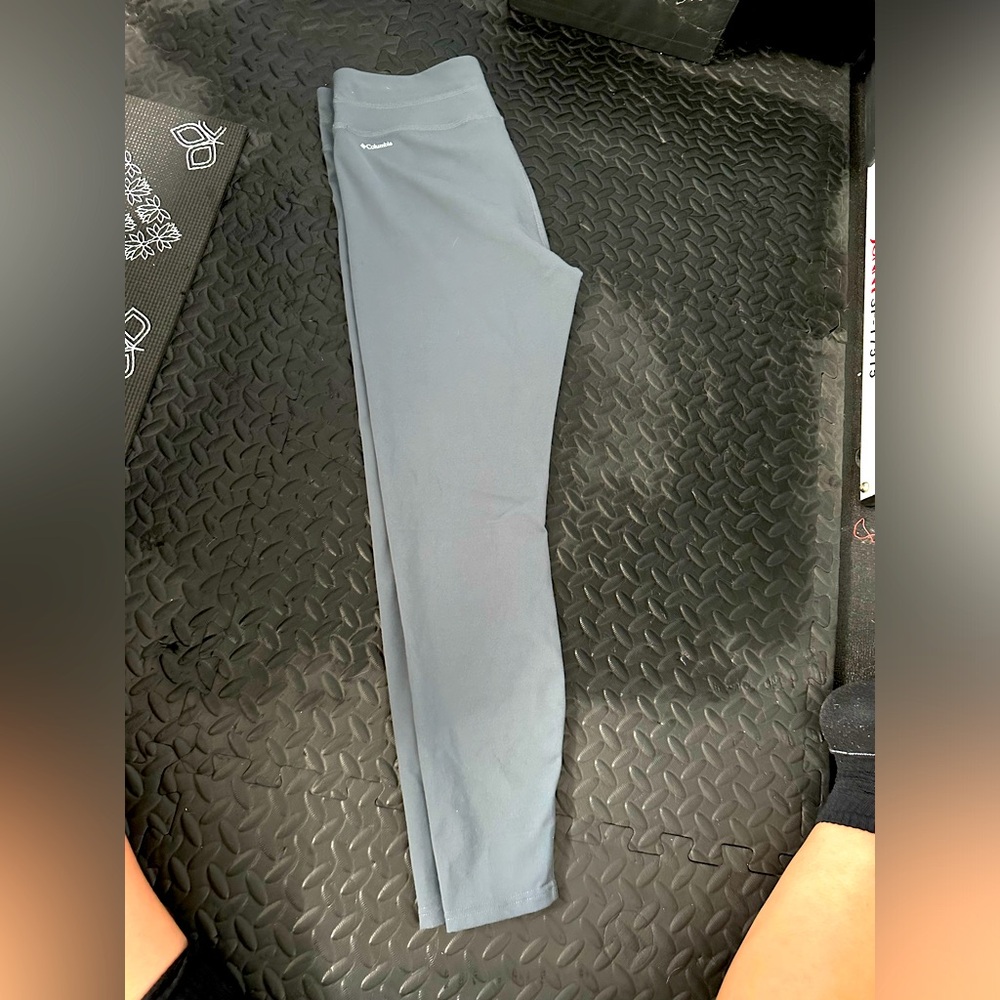 *NEW*Sz L*COLUMBIA* Leggings